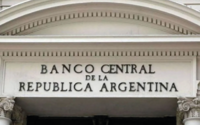 El Gobierno formaliza un nuevo acuerdo con el FMI para cancelar deuda con el Banco Central