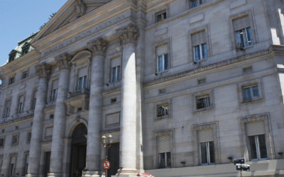 💸 El BCRA salió al ruedo: vendió USD 379 millones para frenar la escalada del dólar